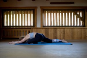 Stretching and Yoga Hiking 7